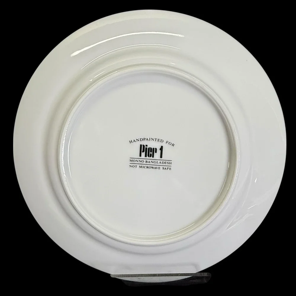 PIER 1 Gold Rim White 7.5